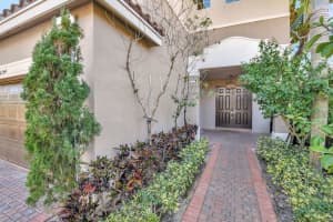 8244 Triana Point Avenue, Boynton Beach, FL 33473 Sold 05/22/25