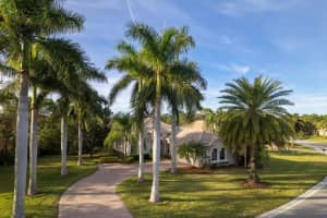 4580 NW Royal Oak Drive, Jensen Beach, FL 34957 Sold 08/29/25