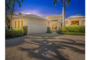 101 St Martin Drive, Palm Beach Gardens, FL 33418 Sold 05/20/25