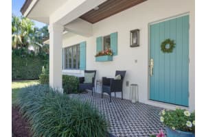 746 Iris Lane, Vero Beach, FL 32963 Sold 04/15/25