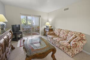 230 Ne 26th Avenue N 317, Boynton Beach, FL 33435 Sold 08/29/25