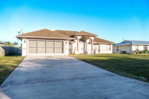 325 NW La Playa Street, Port Saint Lucie, FL 34983 Sold 04/04/25