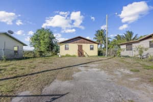 260 SW 12th Avenue, South Bay, FL 33493 Sold 03/21/25