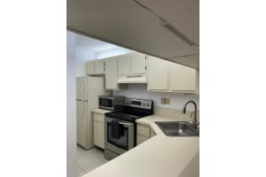 6531 SE Federal Highway E101, Stuart, FL 34997 Sold 08/08/25