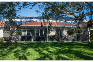 129 Lost Bridge Drive, Palm Beach Gardens, FL 33410 Sold 04/29/25