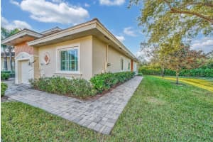 2619 Langrove Lane SW, Vero Beach, FL 32962 Sold 03/11/25