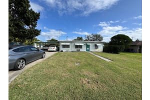 910 NW 8th Street, Boynton Beach, FL 33426 Sold 03/07/25