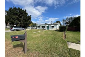 910 NW 8th Street, Boynton Beach, FL 33426 Sold 03/07/25