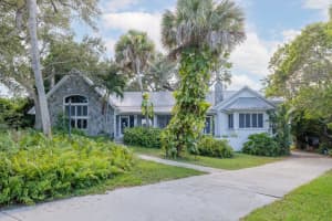 8995 S Indian River Drive, Fort Pierce, FL 34982 Sold 07/16/25