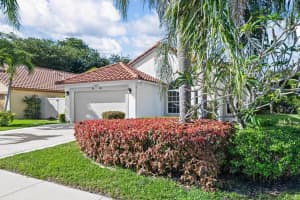 1604 Oak Berry Circle, Wellington, FL 33414 Sold 04/02/25