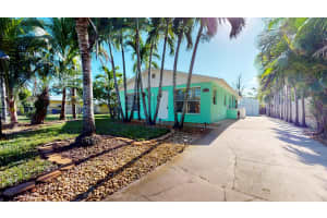 3108 SE Iris Street, Stuart, FL 34997 Sold 04/09/25