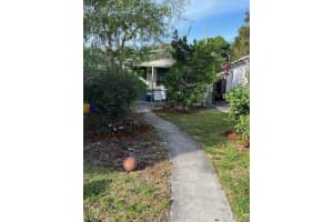 603 N D Street E, Lake Worth Beach, FL 33460 Sold 03/06/25
