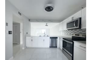 8040 Hampton Boulevard 406, North Lauderdale, FL 33068 Sold 05/08/25