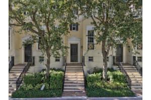 75 Ne 5th Avenue D, Delray Beach