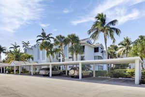 144 Bay Colony Drive N, Juno Beach, FL 33408 - MLS#R11051551
