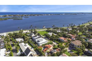 201 Murray Road, West Palm Beach, FL 33405 Sold 04/30/25