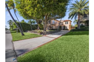 201 Murray Road, West Palm Beach, FL 33405 Sold 04/30/25