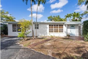 1399 NE 38th Street, Oakland Park, FL 33334 Sold 03/03/25