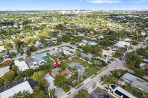 1399 NE 38th Street, Oakland Park, FL 33334 Sold 03/03/25