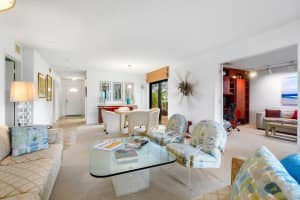11 Stratford Drive E A, Boynton Beach, FL 33436 Sold 06/27/25