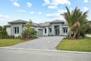 2275 Grand Harbor Reserve Square, Vero Beach
