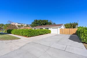 3227 Lillian Road, Palm Springs, FL 33406 Sold 01/31/25