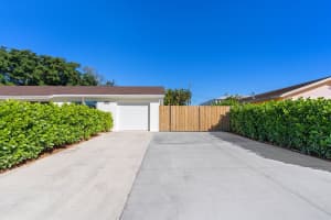 3227 Lillian Road, Palm Springs, FL 33406 Sold 01/31/25