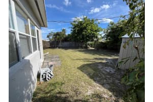 396 NW 46th Court, Oakland Park, FL 33309 - MLS#R11051620