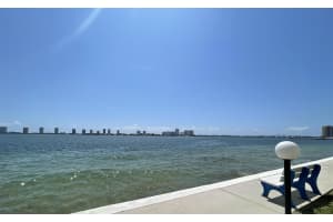 401 Lake Shore Drive 301, Lake Park, FL 33403 - MLS#R11051647