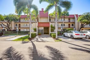 4489 Luxemburg Court Apt. 108, Lake Worth