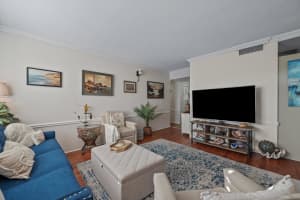 3475 S Ocean Boulevard 302, Palm Beach, FL 33480 Sold 07/31/25