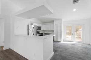 8046 103rd Court, Vero Beach, FL 32967 Sold 04/03/25