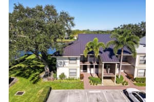 6944 Briarlake Circle 101, Palm Beach Gardens, FL 33418 Sold 08/18/25