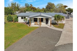 3111 SE 32nd Court, Okeechobee, FL 34974 Sold 03/03/25