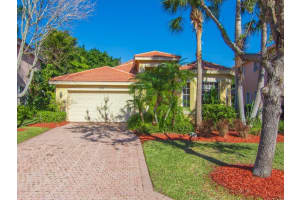 1917 Grey Falcon Circle SW, Vero Beach, FL 32962 Sold 08/15/25