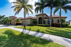 883 SW Grand Reserves Boulevard, Port Saint Lucie, FL 34986 Sold 10/20/25