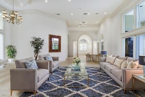 367 Eagle Drive, Jupiter, FL 33477 Sold 08/29/25