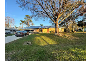 5412 Shannon Drive, Fort Pierce, FL 34951 Sold 02/20/25