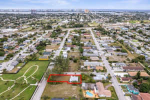 2915 Avenue Avenue N, Riviera Beach, FL 33404 Sold 04/25/25
