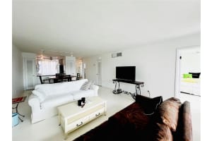 10240 Collins Avenue 305, Bal Harbour, FL 33154 Sold 03/04/25