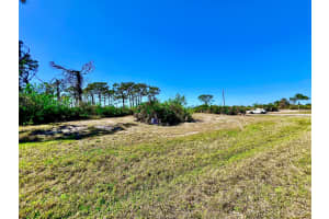 11 Boat Court, Placida, FL 33946 - MLS#R11051987