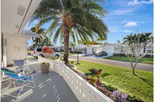 1512 SW 21 St Street, Boynton Beach, FL 33426 Sold 04/10/25