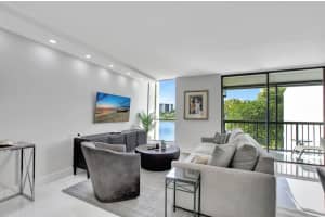 2005 Bridgewood Drive, Boca Raton, FL 33434 Sold 04/01/25