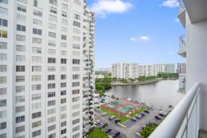 18051 Biscayne Boulevard 1504, Aventura