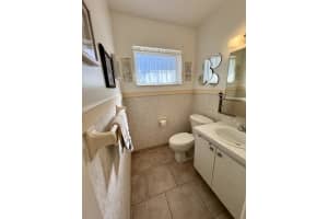 2864 E Crosley Drive E E, West Palm Beach