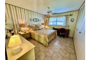 2864 E Crosley Drive E E, West Palm Beach, FL 33415 - MLS#R11052263