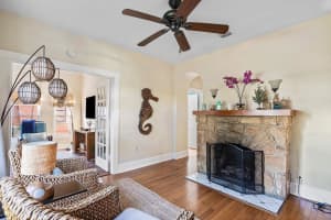 227 N Lakeside Drive, Lake Worth Beach, FL 33460 Sold 03/28/25