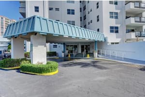 1500 S Ocean Boulevard 303, Lauderdale By The Sea, FL 33062 Sold 05/05/25