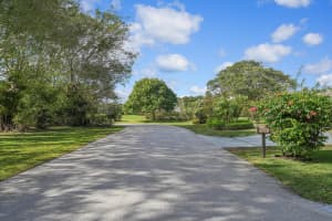 330 Glenwood Drive, Delray Beach, FL 33445 - MLS#R11052334