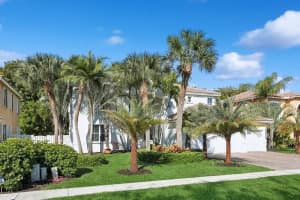 6821 Finamore Circle, Lake Worth, FL 33467 Sold 03/28/25